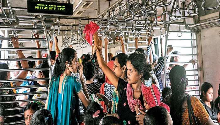 Mumbai Local: महिला प्रवाशांच्या सुरक्षेसाठी रेल्वेचा महत्त्वाचा निर्णय, लोकलमध्ये उपलब्ध होणार 'ही' सुविधा