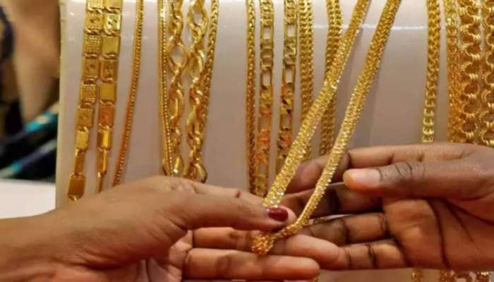 Gold Price Today: ऐन लग्नसराईच्या दिवसांत सोने महागले, आज पुन्हा दरात वाढ; 10 ग्रॅमचा भाव जाणून घ्या 