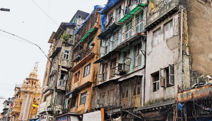 Mumbai News : BMC कडून मुंबईतील धोकादायक इमारतींची यादी जाहीर; 'या' भागातील नागरिकांसाठी महत्त्वाचा इशारा 