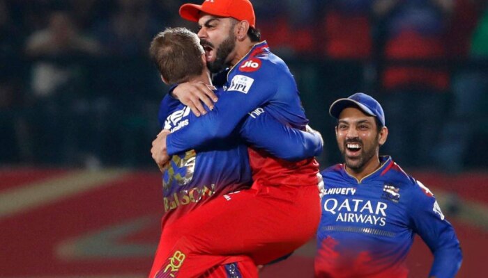 RCB Playoffs scenario : पंजाबचा पराभव करताच चमकलं आरसीबीचं नशिब, प्लेऑफमध्ये कसं पोहोचेल बंगळुरू?