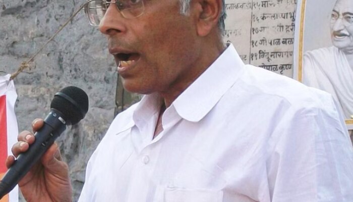 narendra dabholkar, narendra dabholkar Murder case, who was narendra dabholkar, narendra dabholkar books, narendra dabholkar quotes, narendra dabholkar images, Movement Against Superstition In Maharashtra, नरेंद्र दाभोलकर, नरेंद्र दाभोळकर, अंनिस, अंधश्रद्धा निर्मूलन समिती, नरेंद्र दाभोलकर हत्या प्रकरण, कोण होते डॉ. नरेंद्र दाभोलकर, 