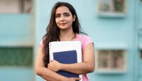 Career Tips: 'या' कोर्समुळे बदलेल तुमचं संपूर्ण जीवन, भविष्य राहील सुरक्षित