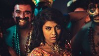 अभिनेत्री माधुरी पवार का म्हणतेय ‘नाच गड्या’!