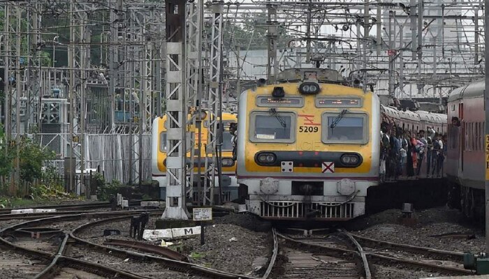 Mumbai Local Megablock : रविवारी मुंबई लोकलचा मेगाब्लॉक; आताच पाहून घ्या वेळापत्रकातील मोठे बदल