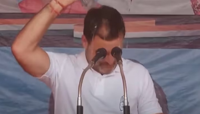हाय गर्मी! Rahul Gandhi यांनी भर सभेत डोक्यावर ओतली पाण्याची बॉटल, पाहा Video