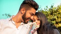 प्रेम व्यक्त करण्यासाठी फक्त I Love You पुरेसं नाही, करा 'या' गोष्टी