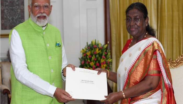 नरेंद्र मोदी यांचा पंतप्रधानपदाचा राजीनामा, 'या' तारखेला करणार सत्ता स्थापनेचा दावा