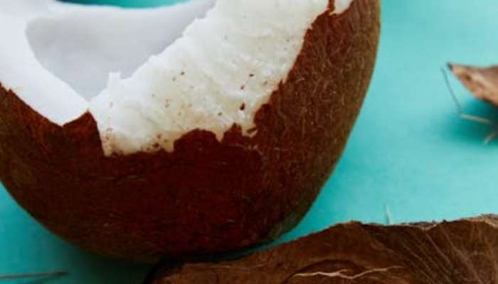 Benefits of eating coconut on an empty stomach