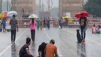 पावसाळ्याच्या दिवसांत दुखापतींचा धोका असतो अधिक; गंभीर जखम झाल्यास काय करावं?