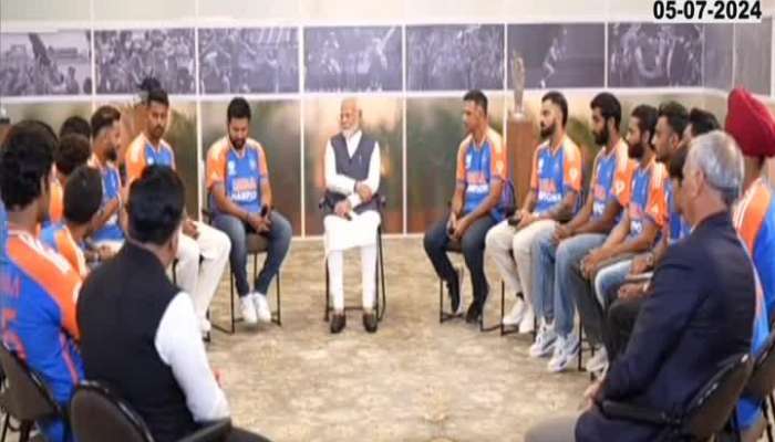 PM Modi Meets The Champions