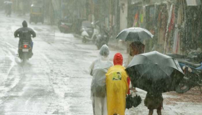 मोठी बातमी! मुंबईत आज सकाळच्या सत्रातील सर्व शाळा, कॉलेजना सुट्टी