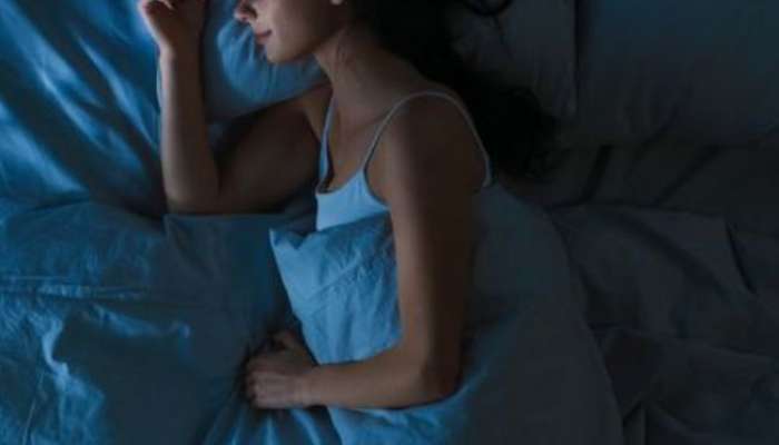 sleeping with a light on at night may cause disease 