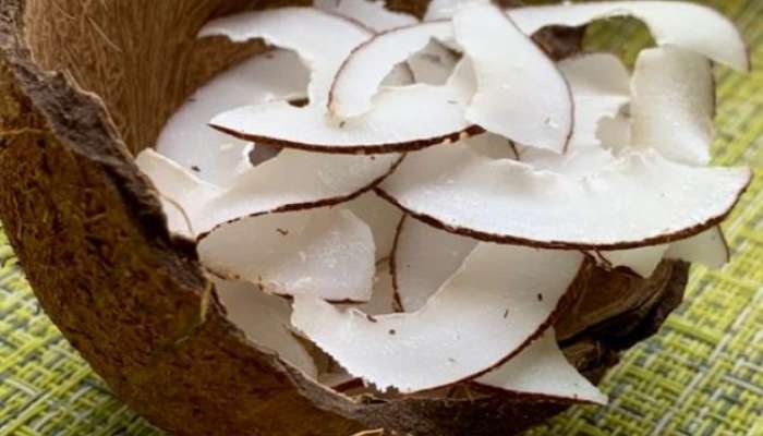 Eating too much dried coconut will be harmful to health