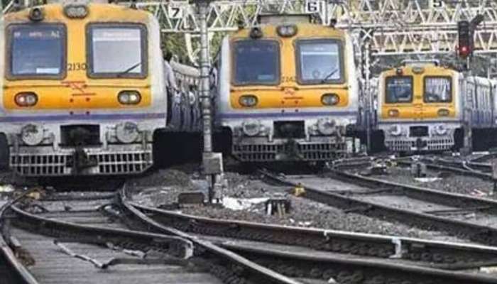 पश्चिमवर आज व मध्य रेल्वेवर उद्या मेगाब्लॉक; घराबाहेर पडताना रेल्वेचे वेळापत्रक पाहाच! 