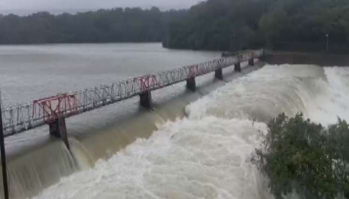 कोल्हापूर आणि सांगलीला महापुराचा धोका; पावसामुळे नाही तर कर्नाटक सरकारमुळे 