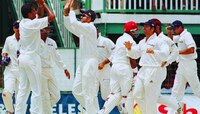 क्रिकेटरच्या लेकानं ऑलिम्पिकमध्ये जिंकलं गोल्ड मेडल, पठ्ठ्यानं रेकॉर्ड रचलाय
