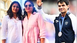 नीरज चोप्रासोबत लग्न करणार का? मनू भाकर खदकन हसली अन् म्हणाली...