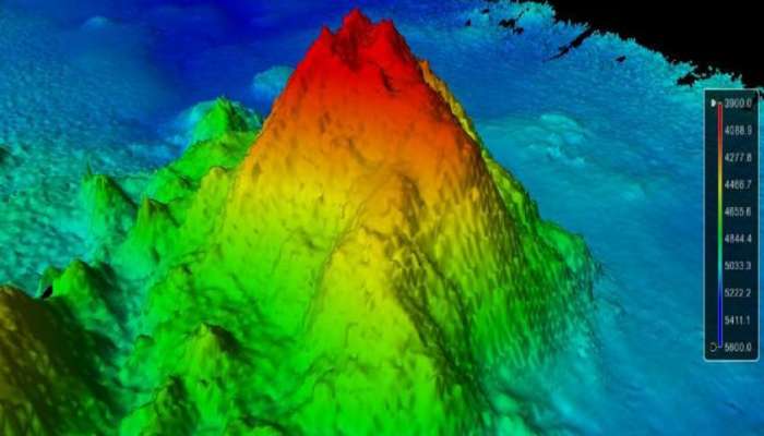 माउंट एव्हरेस्ट नाही तर समुद्राखाली दडलाय पृथ्वीवरचा सर्वात उंच पर्वत; बुर्ज खलिफा ठेंगणा दिसेल 