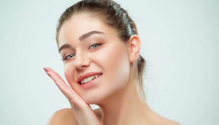 Skin Care Tips: तुम्हालाही हवीये चाळीशीनंतर चमकदार त्वचा? &#039;या&#039; पाच गोष्टींचा आहारात करा समावेश