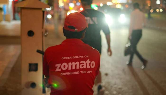 &#039;मॅडम जरा मला...,&#039; Zomato डिलिव्हरी बॉयने अचानक पँटची चेन उघडली अन्...; रात्री 1 वाजता तरुणीची पोस्ट