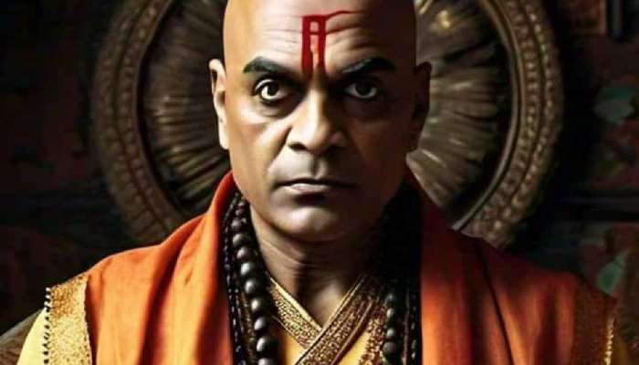 Chanakya Niti: &#039;या&#039; 3 गोष्टींनी माणसाचे मन कधीच भरत नाही