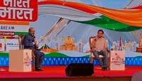 भाजप-शिंदे जादूगार; 15 लाख बोलून 1500 दिले, पुढच्या वेळेस 15 रुपये देतील- ठाकरेंचा ट