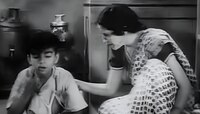 अभिनेत्याने आईसमोरच वडिलांच्या कानाशिलात लगावली, बदल्याच्या भावनेने संपूर्ण आयुष्यंच