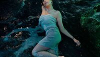 Sai Tamhankar Photoshoot : गुडघाभर पाण्यात सई बोल्ड अंदाज, चाहत्यांच्या कमेंट्स चर्च