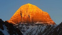 कैलाश मानसरोवर यात्रेत चमत्कार! भारतातून पहिल्यांदाच दिसला कैलास पर्वत