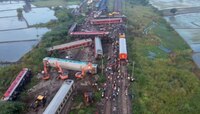 75 KmpH चा वेग, मेन लाइनऐवजी लूप लाइन, आग अन् बागमती एक्स्प्रेसबरोबर नक्की घडलं काय?