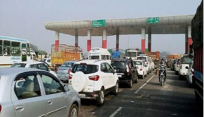 सर्वसामान्यांना सरकारचा मोठा दिलासा! मुंबईच्या 5 टोल नाक्यांवर टोलमाफी; 'या' तारखेपासून अंमलबजावणी
