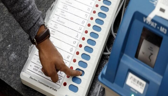 EVM ची बॅटरी जास्त चार्ज झाल्यामुळं काँग्रेसचा पराभव? निवडणूक आयोगानं स्पष्टच सांगितलं... 