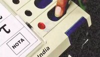 यंदा NOTA जिंकणार निवडणूक? वैतागलेल्या मुंबईकरांनी दिला इशारा