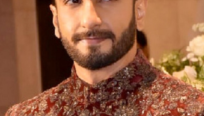 ranveer singh ,bear grylls, man vs wild , ants, adventourous, serbia jungle,limelight, night life , wolf , entertainment top news, entertainment, entertainment news, entertainment news in marathi, bollywood, bollywood news, bollywood news in marathi, 