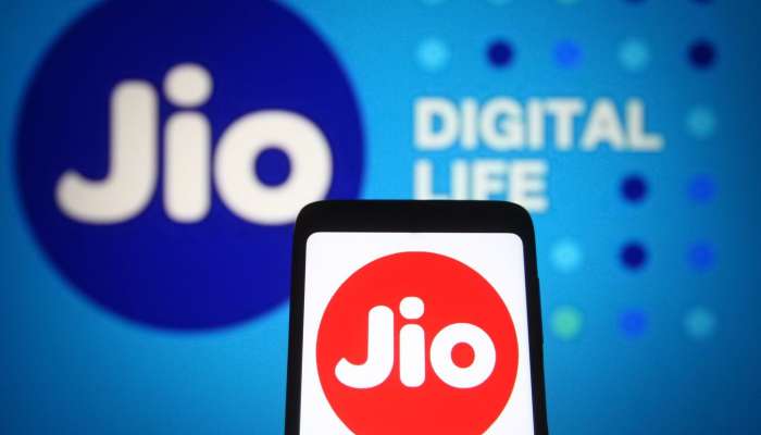 Jio Payments RBI gives Approval to Mukesh Ambani Marathi News