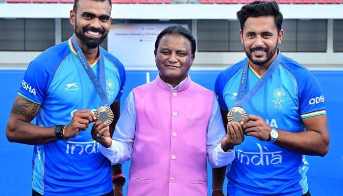 FIH Hockey Awards मध्ये पुन्हा भारताचा दबदबा, श्रीजेश आणि हरमनप्रीत सिंह ठरले सर्वोत्कृष्ट खेळाडू 