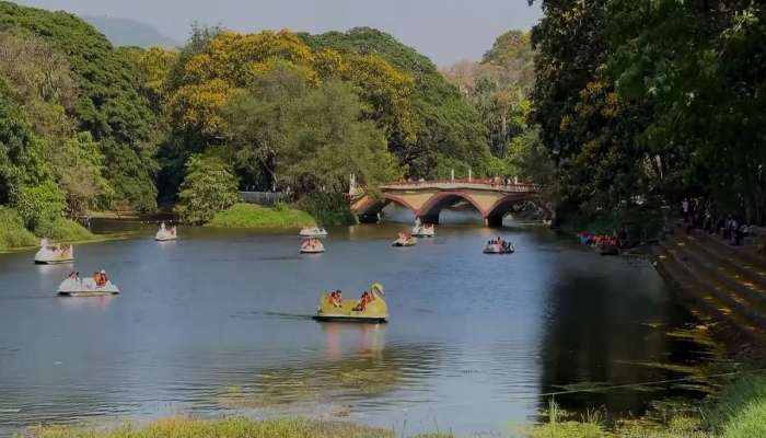  मुंबईतील प्रसिद्ध पर्यटनस्थळं, मजा मस्तीसह मुलांच्या ज्ञानात भर घालतील; दिवाळीची सुट्टी संपण्याआधी फिरुन या