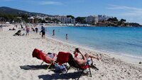 Free Spain Trip आणि ती सुद्धा कंपनीकडून... 'या' कारणासाठी 1000 कर्मचाऱ्यांना फिरायला