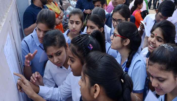 CBSE ने 10वी आणि 12वी बोर्ड परीक्षांच्या तारखा केल्या जाहीर; वाचा संपूर्ण टाईम टेबल