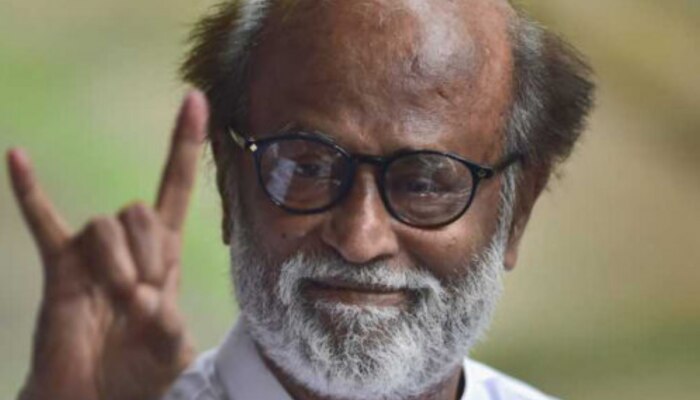 74 वर्षांचे झाले 'थलायवा', रजनीकांत यांच्या मूर्तीचा दुधाने केला अभिषेक 