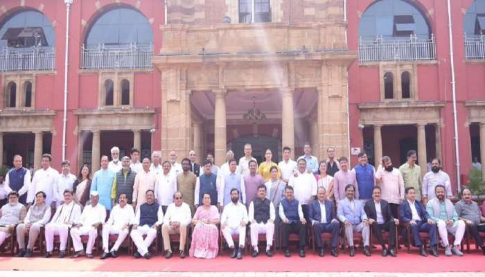 महाराष्ट्रात बिनखात्याचे मंत्रीमंडळ; उपमुख्यमंत्री एकनाथ शिंदे आणि अजित पवारांसह 41 मंत्री बिनखात्याचे