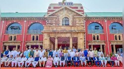 आधी खातेवाटपावरुन आता बंगलेवाटपावरुन मंत्री नाराज? कारणं वाचून डोक्याला मारुन घ्याल 