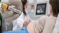 IVF ने जन्माला आल्या जुळ्या मुली; 40 वर्षांनंतर DNA टेस्टनंतर धक्कादायक खुलासा 