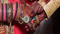 नागपुरात लग्नाच्या ड्रेसमध्ये जोडप्याने केला संसाराचा The End!स्टेटसला व्हिडिओ ठेवला