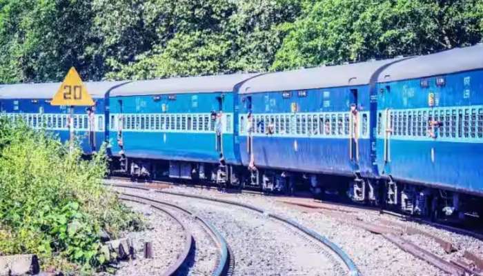 Indian Railway: 1 किमी रेल्वे रुळ टाकण्यासाठी किती येतो खर्च? तुम्ही विचारही नाही करु शकणार!