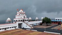 धनंजय मुंडेंमुळे चर्चेत आलेल्या भगवानगडाचा इतिहास काय? कोण होते संत भगवानबाबा? 