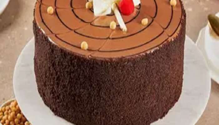 Cake शिळा आहे की ताजा कसं ओळखायचं? 