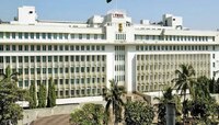 महाराष्ट्रातील 13 बड्या IAS अधिकाऱ्यांच्या तडकाफडकी बदल्या