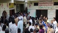 महाराष्ट्रातील उर्दू शाळांमध्ये महिला शिक्षकांसह धक्कादायक कृत्य;  22 शाळांवर कारवाई