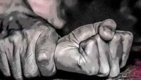 9 महिन्यांपूर्वी तरुणीवर सामूहिक बलात्कारानंतर निर्घृण हत्या, आईच निघाली मास्टरमाइंड